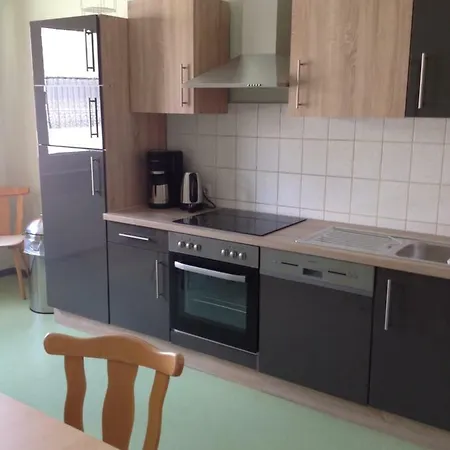 Jugend- Und Radlerherberge Auberge de jeunesse *
